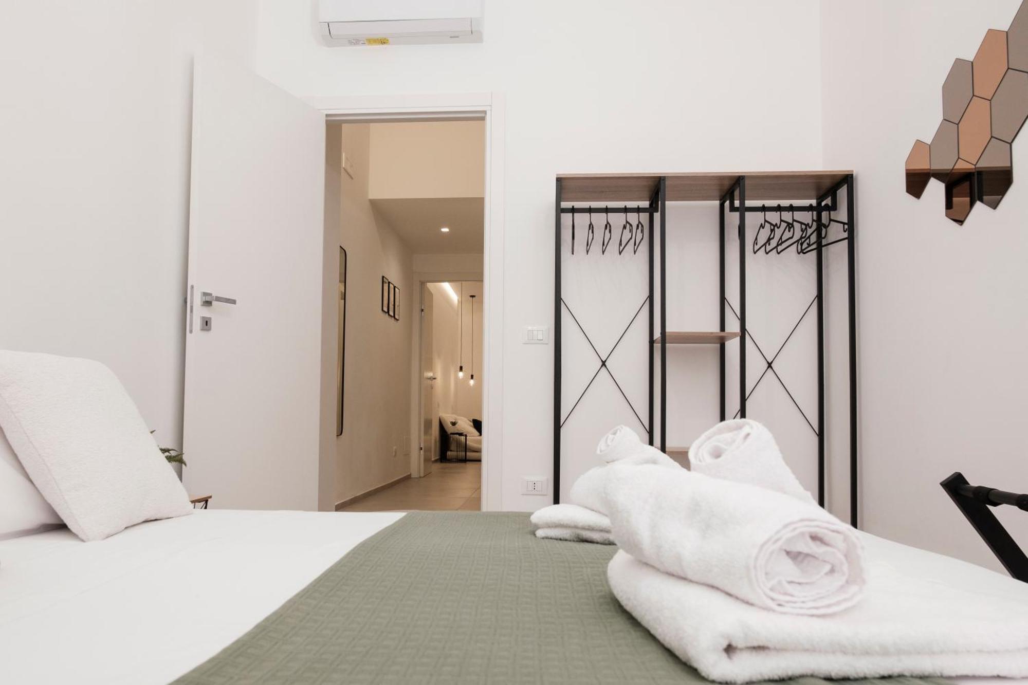 Pepoli Deluxe - Exclusive Apartment - Free Parking تراباني المظهر الخارجي الصورة