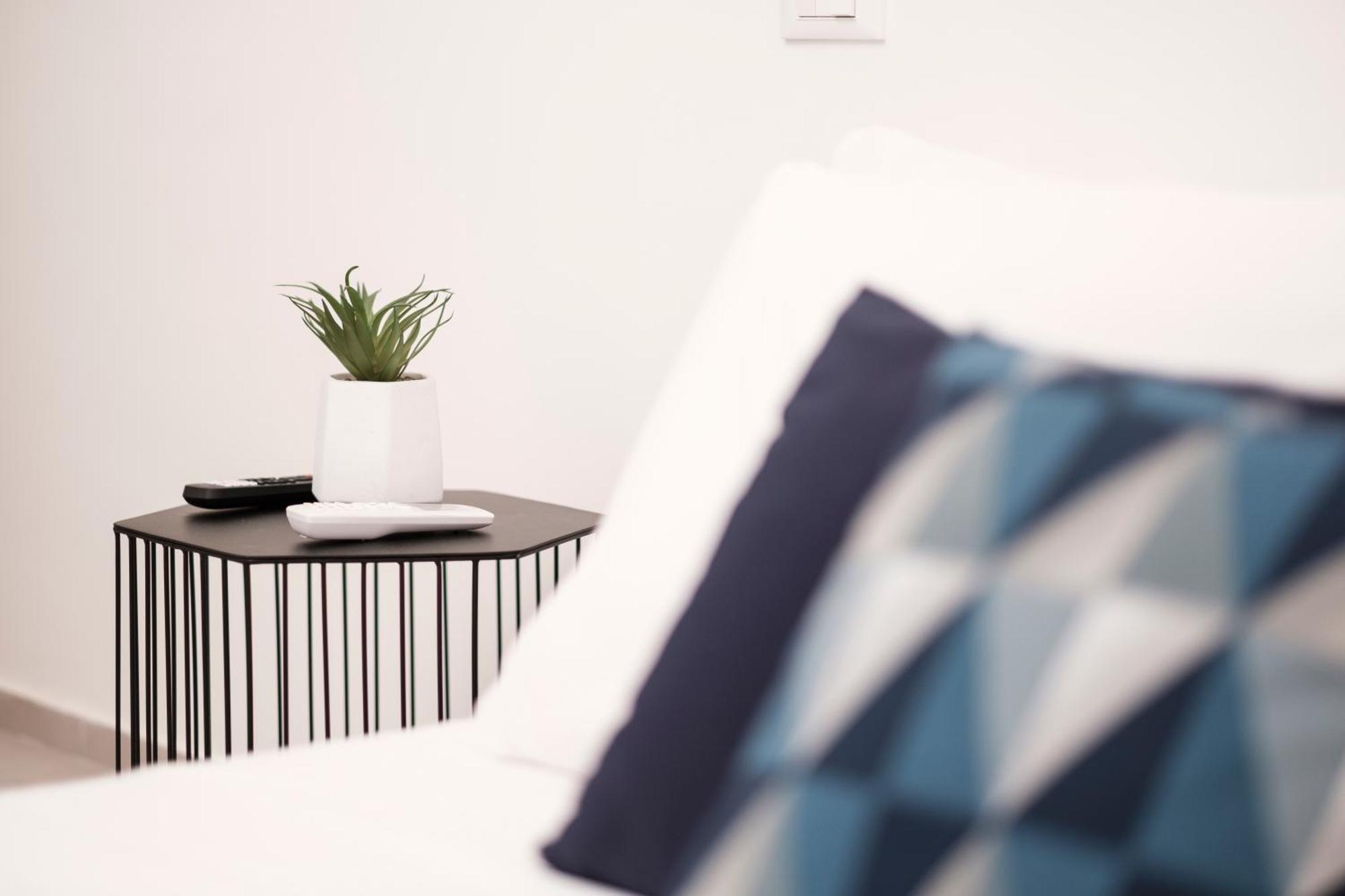 Pepoli Deluxe - Exclusive Apartment - Free Parking تراباني المظهر الخارجي الصورة