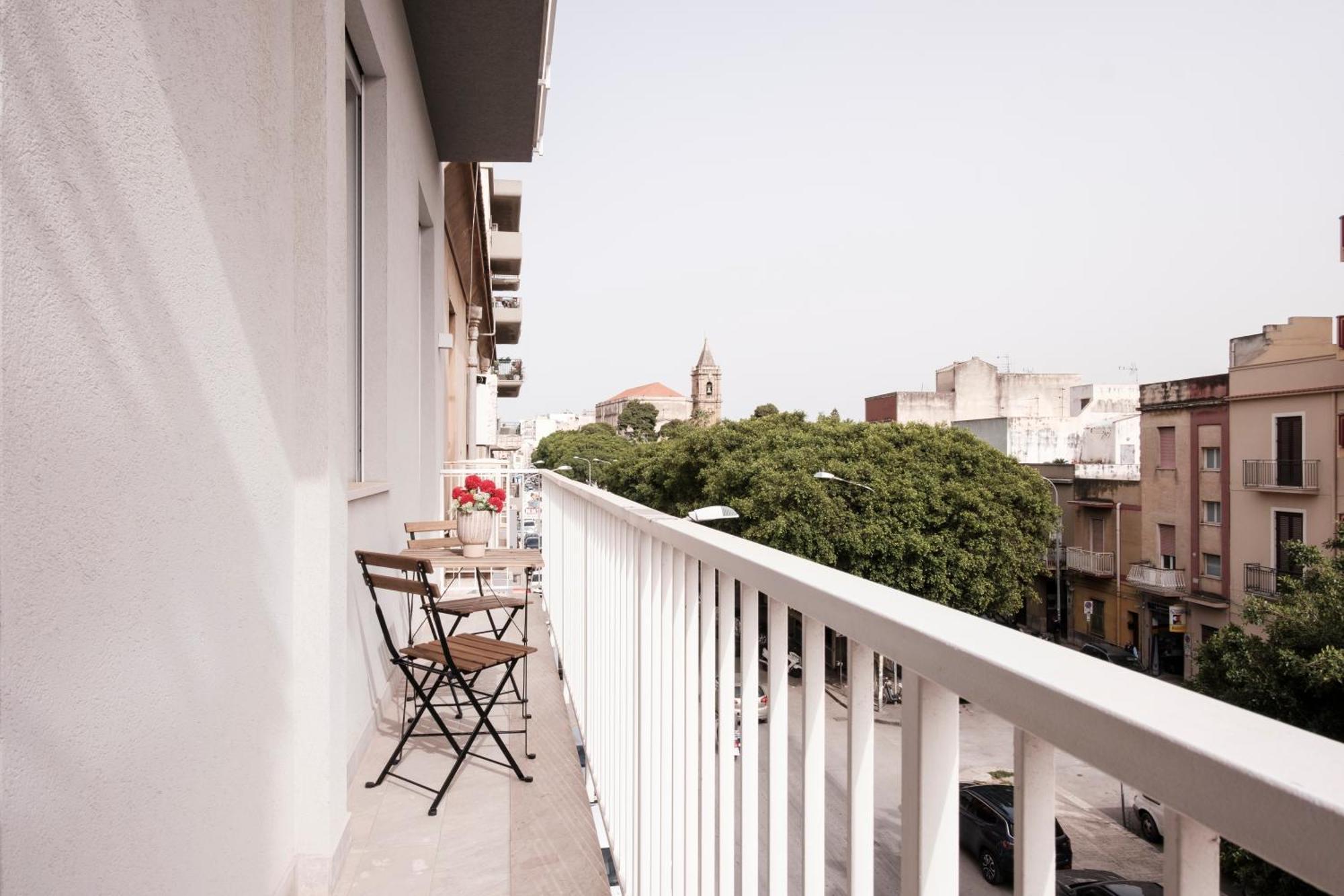 Pepoli Deluxe - Exclusive Apartment - Free Parking تراباني المظهر الخارجي الصورة