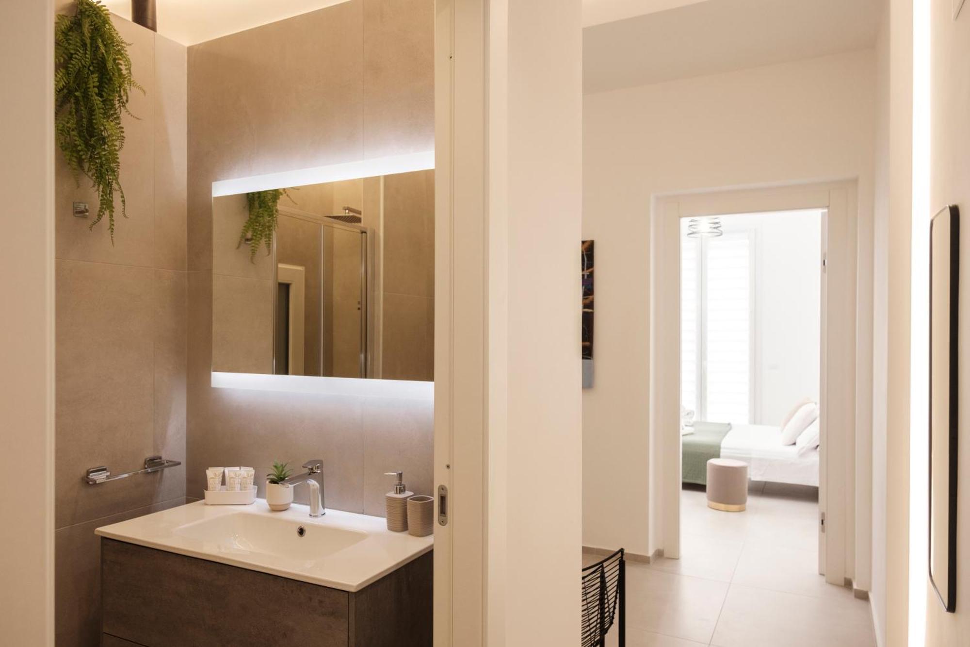 Pepoli Deluxe - Exclusive Apartment - Free Parking تراباني المظهر الخارجي الصورة